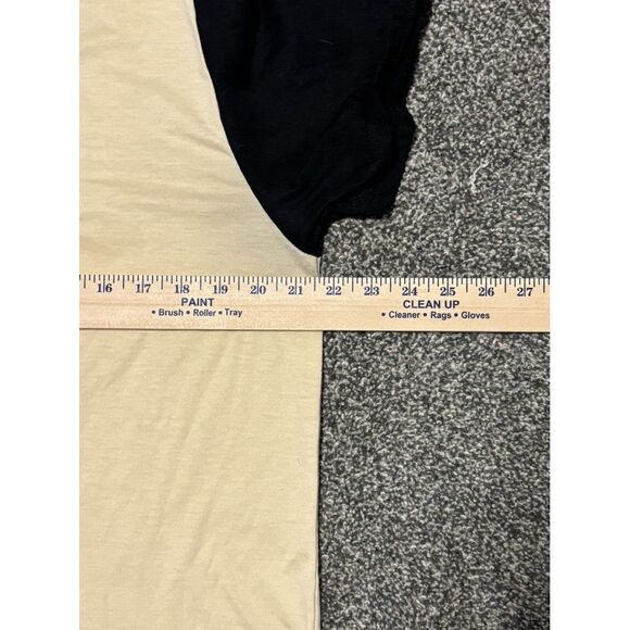 SEVEN SOULS LEGEND Embroidered Cream Men's Short Sleeve T-Shirt, Size X-Large - Picture 4 of 8